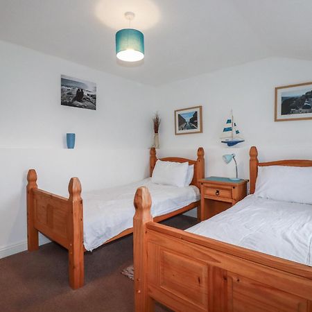 Vila Tir Tintagel Exteriér fotografie